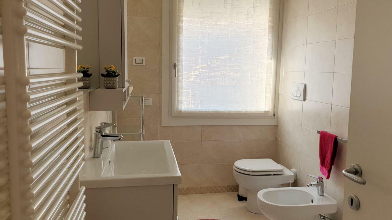 La Casa Di Eva Apartment วิตโตรีโอ เวเนโต ภายนอก รูปภาพ